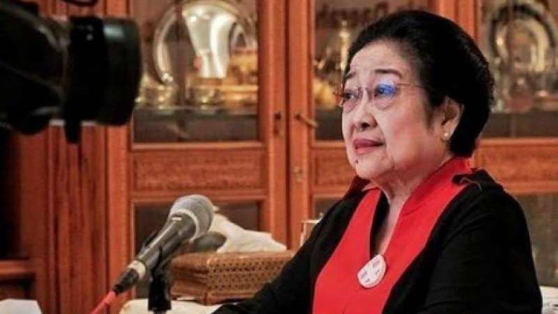 Soroti Ibu-ibu yang Rebutan Minyak Goreng, Megawati Langsung Trending