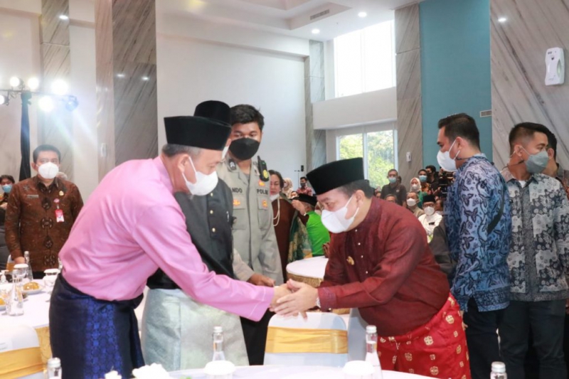 Sekda Hadiri Peresmian Gedung Mahligai 9 Kantor Pusat Bank Jambi