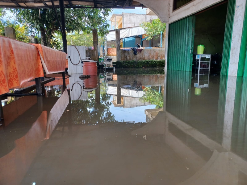 Drainase Tak Berfungsi,  Belasan Rumah Warga Sengeti Terendam Banjir