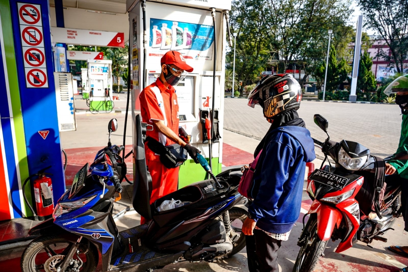 Pertimbangkan Daya Beli Masyarakat, Harga Pertalite Tetap dan Harga Pertamax Disesuaikan Jauh Di Bawah Harga K