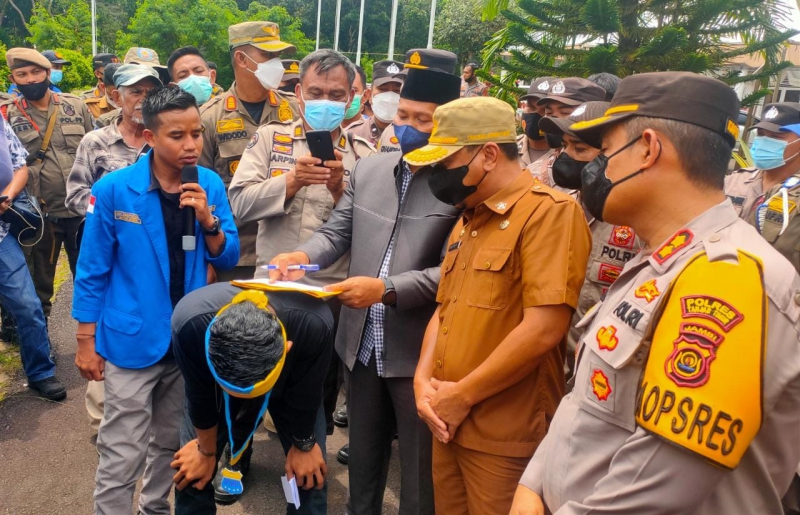 PMII Tanjabtim Demo Kantor Bupati, Sampaikan 4 Tuntutan