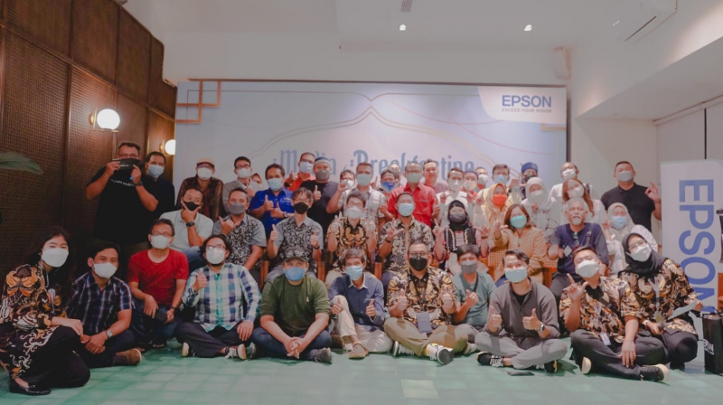 Gelar Buka Puasa Bersama Media : Epson Indonesia Perkenalkan Managing Director Baru      