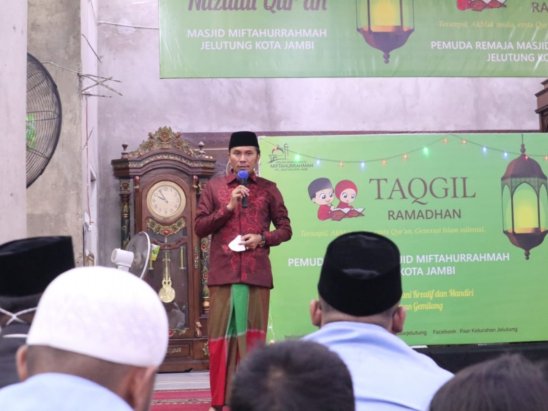 Ketua DPRD Jambi Safari Ramadhan di Masjid Miftahurrahmah