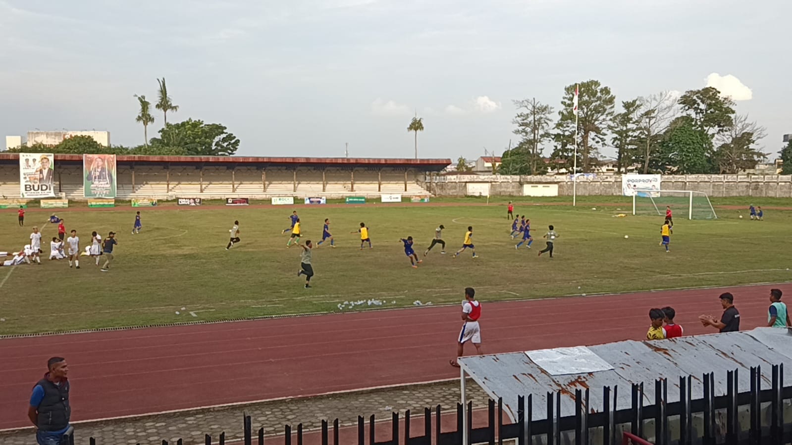 Tanjung Jabung Barat Maju Ke Final Sepakbola Porprov Usai Taklukkan Kerinci 5-4 Lewat Adu Penalti