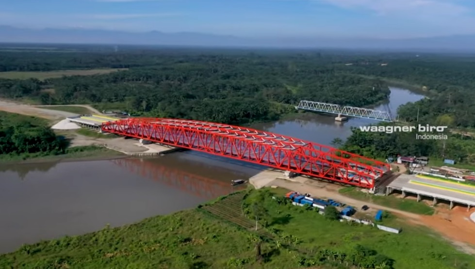 Jembatan Merah Tanpa Tiang  JTTS Kontribusi Pangkas 48 Menit Binjai-Pangkalan