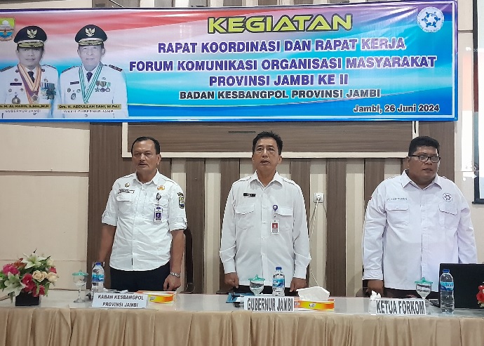 Mantapkan Kualitas Ormas, Badan Kesbangpol Provinsi Jambi Adakan Raker dan Rakor Forum Komunikasi Ormas