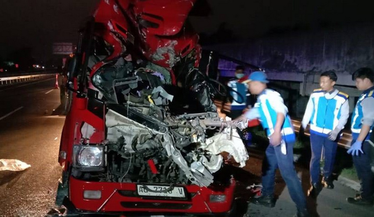 Tamasya Guru SD Berujung Petaka 6 Nyawa Melayang di Jalan Tol, Ini Nama-nama Korban