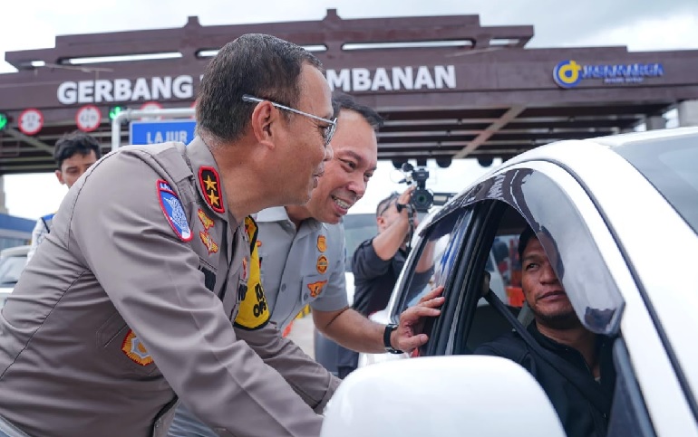 Dirut Jasa Raharja bersama Wamenhub, dan Kakorlantas Polri Gelar Tinjauan Arus Mudik dan Libur Nataru