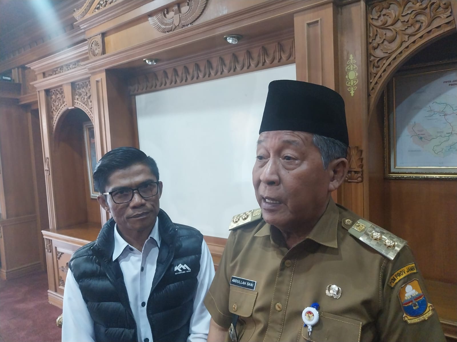 Datang Terlambat Setengah Jam : Direktur RSUD RM Herlambang Disorot Ombudsman Jambi, Wagub Sani Menunggu