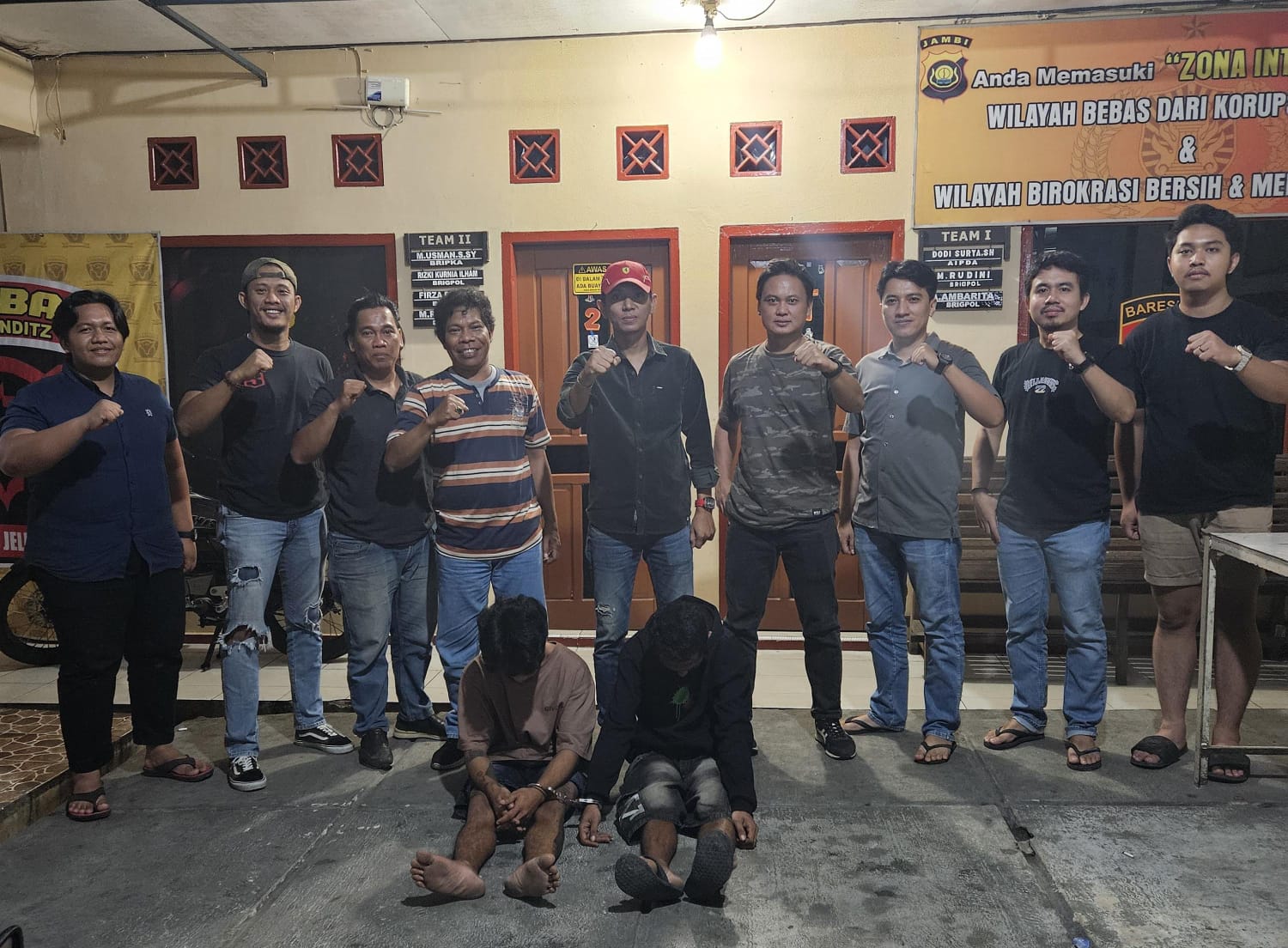 Kepala Gudang Toko Serba 35 di Kota jambi Gelapkan Ratusan Pakaian, Penadah Turut Ditangkap 