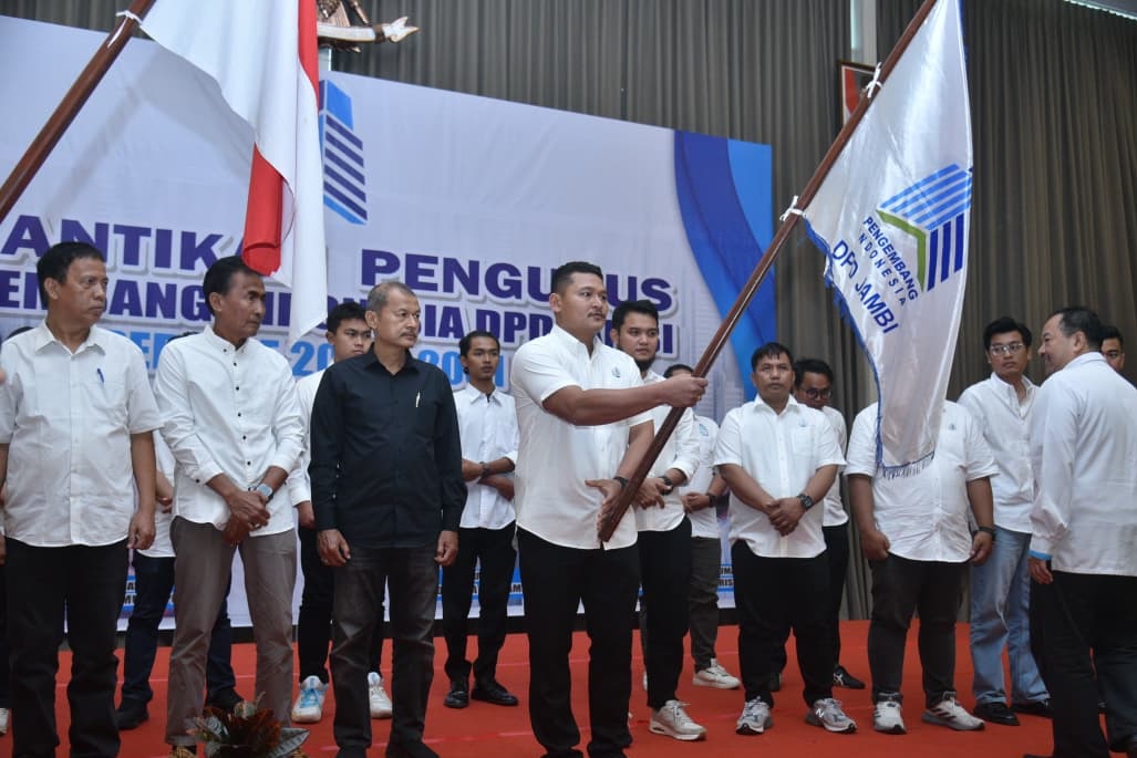 Muhammad Ichsan Dilantik Jadi Ketua PI DPD Jambi : Siap Bekerja Cepat Dukung Program Presiden 