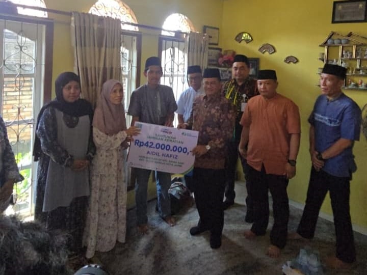 Santunan Jaminan Kematian Diserahkan, Bukti Nyata Perlindungan bagi Ketua RT