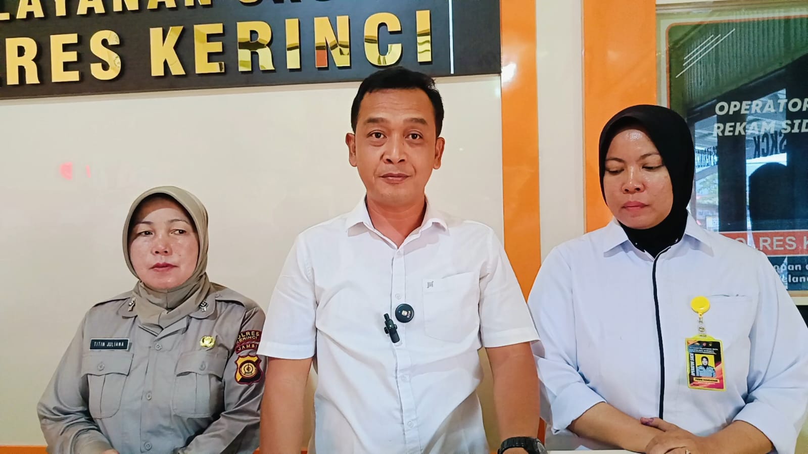 Pengurusan SKCK Membludak di Polres Kerinci, Petugas Lembur Hingga Malam