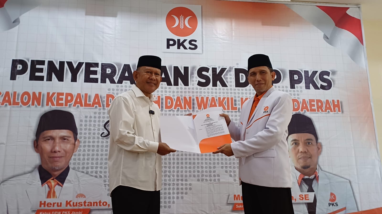 BREAKING NEWS:  PKS Resmi Dukung Pasangan Syukur-Khafied Di Pilkada Merangin 