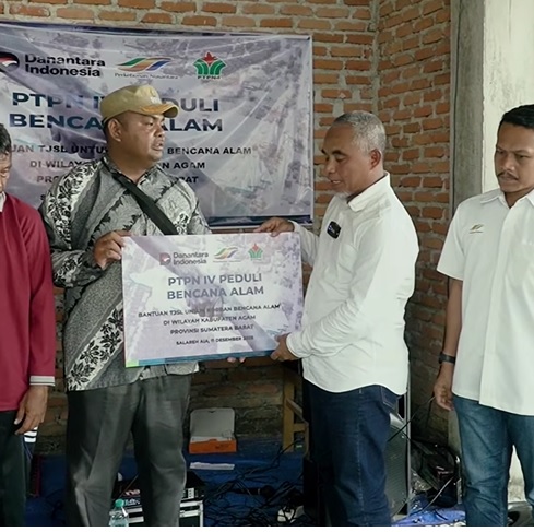 PTPN IV Regional 4 Peduli Bencana Alam, Salurkan Bantuan ke Palembayan, Kabupaten Agam -Sumatera Barat