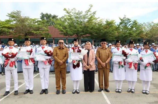 Nindya Eltsani Paskibraka Nasional Disambut Wako Alfin