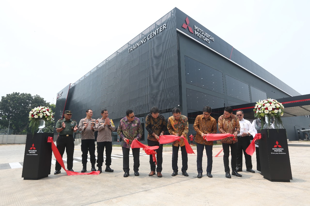 MMKSI Resmikan Fasilitas Mitsubishi Motors Training Center Terbesar di ASEAN Berlokasi di Bekasi, Jawa Barat