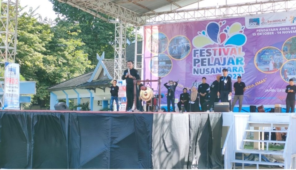 Gubernur Al Haris Buka Festival Pelajar Nusantara 2022