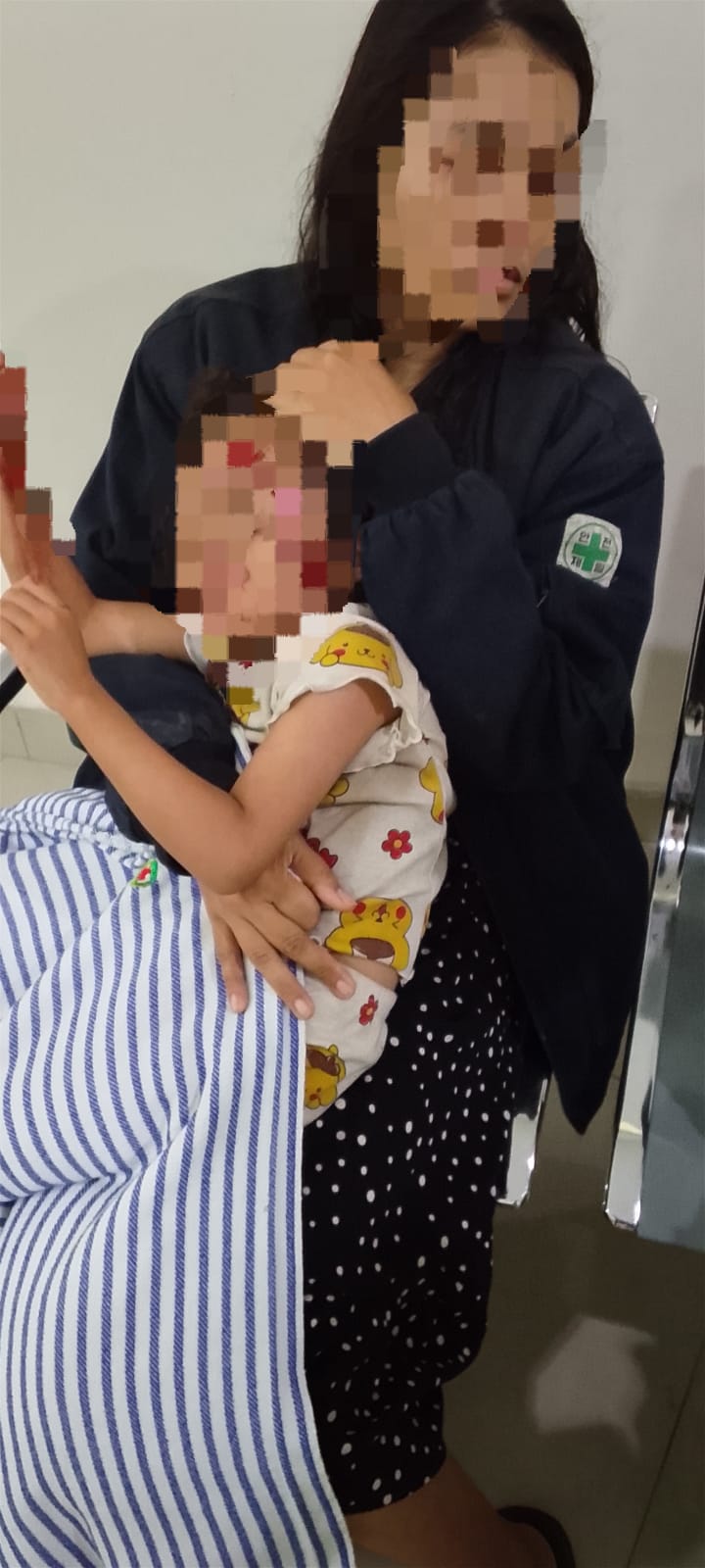 Lobang Jargas di Kota Jambi Makan Korban, Anak Jatuh hingga Dilarikan ke RS