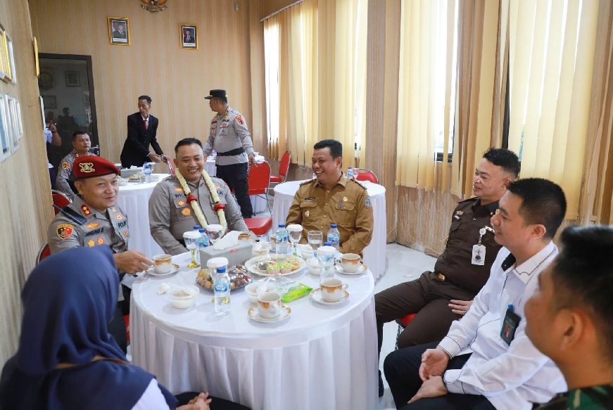 Wakil Bupati Tanjung Jabung Barat Hadiri Pisah Sambut Kapolres