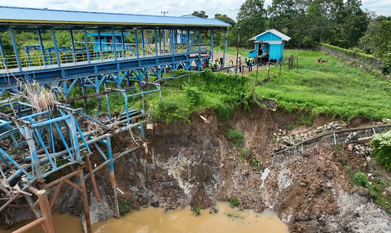 Ancam Pasokan Air Bersih, Tanah Longsor di Intake Auduri Milik PDAM Tirta Mayang