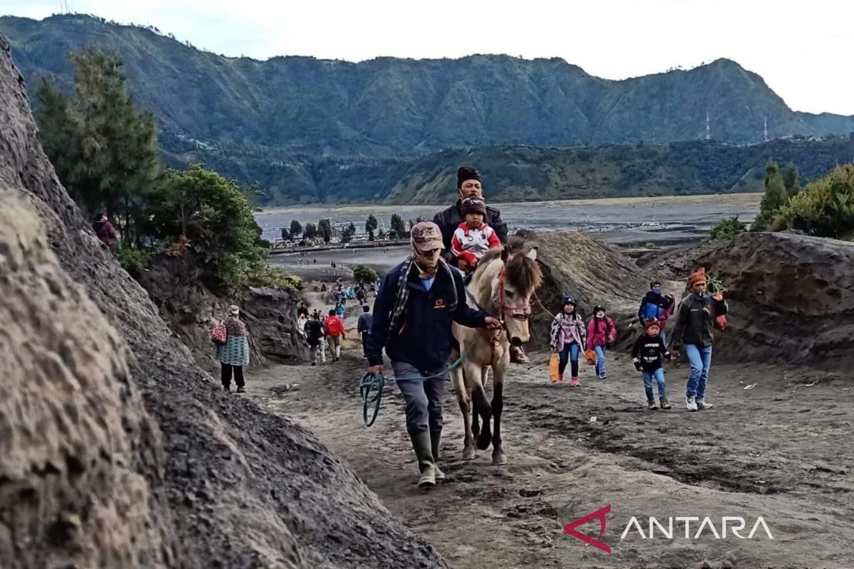 Akses Wisata Bromo Dibatasi Saat Puncak Ritual Wulan Kapitu Tengger