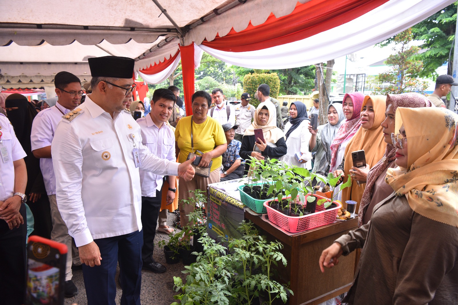 Wako Fasha Buka Gerakan Pangan Murah, Terpusat di Tugu Keris Siginjai Kota Jambi