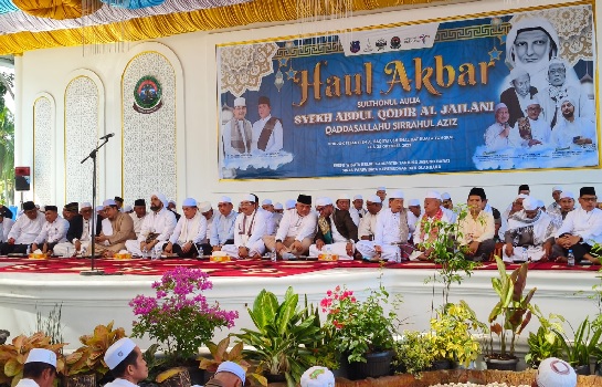 Bupati Ucapkan Terimakasih Pondok Pesantren Al Baqiatush Shalihat Dapat Bantuan Dari SKK Migas PetroChina