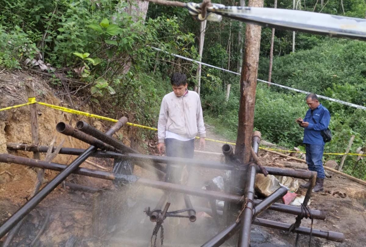 Ditreskrimsus Polda Jambi Turun ke Lokasi Sumur Minyak Ilegal di KM 51 Batanghari