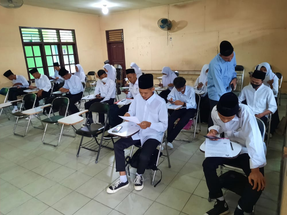 Jadi Favorit, 396 Peserta Ikuti Ujian Masuk Seleksi di IAI Nusantara Batang Hari