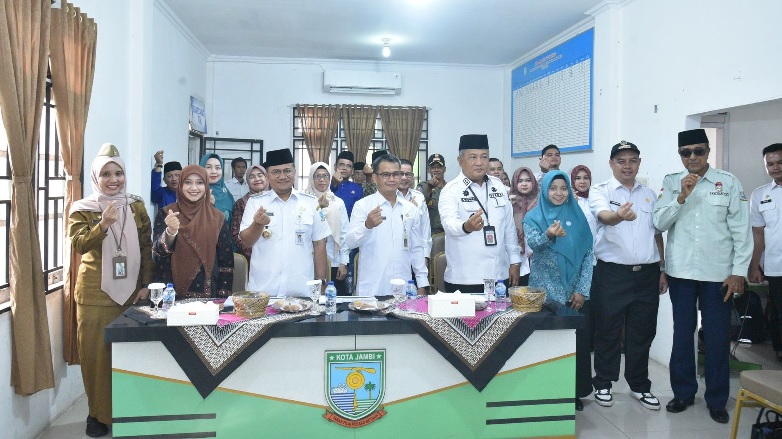 Kelurahan Budiman Menuju Kelurahan Berprestasi : Siap Sukseskan Kota Jambi Bahagia Menuju Jambi Mantap!