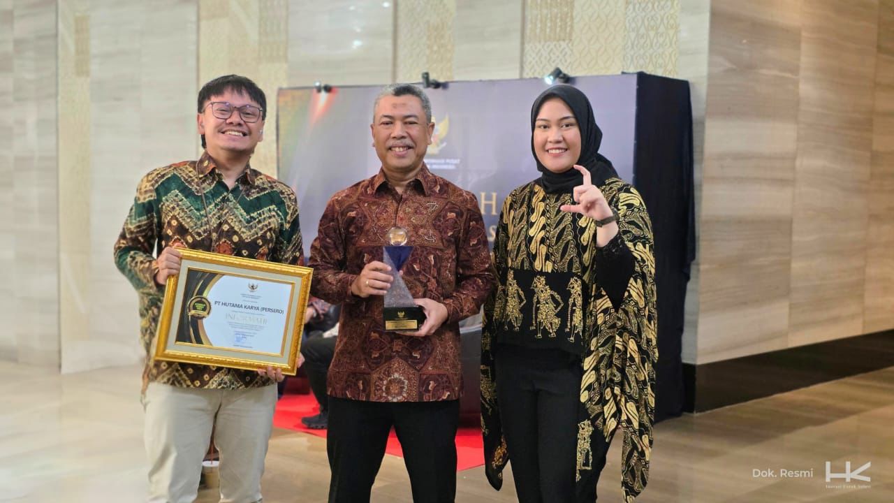 Konsisten Menjadi Badan Publik Informatif  Sejak 2022, Hutama Karya Kembali Menerima Predikat Informatif