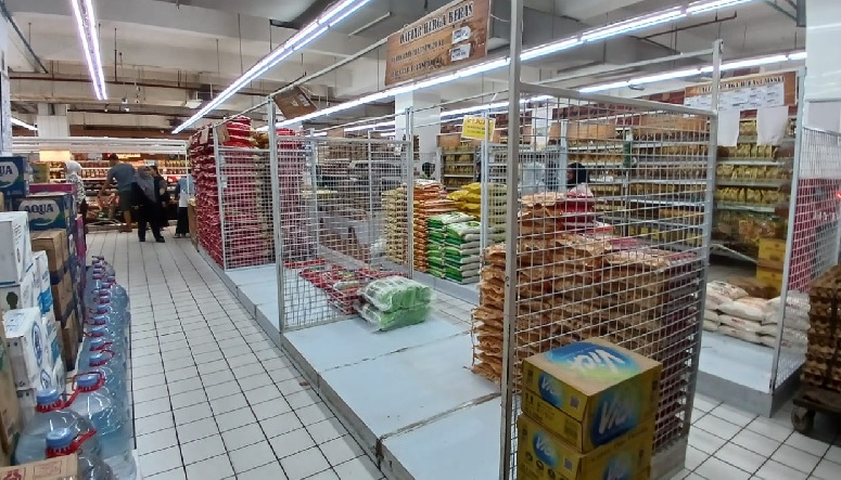 Sejumlah Merek Beras di Swalayan Kota Jambi Kosong, Kenapa?