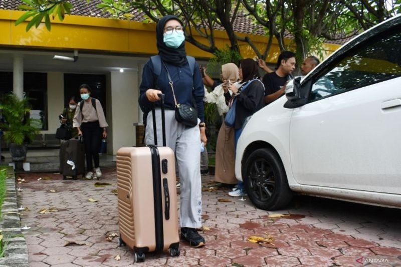 Geledah Rumah Sekda Ponorogo dan Dirut RSUD, KPK Sita Mobil Rubicon-BMW dan 25 Unit Sepeda