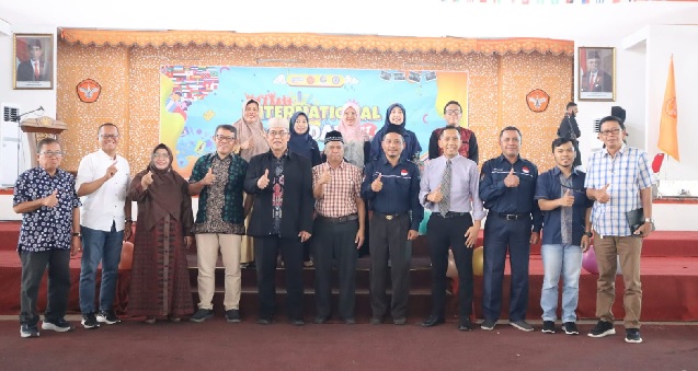 Meriahnya UNJA Internasional Day 2023, Mahasiswa dari 8 Negara Saling Unjuk Budaya