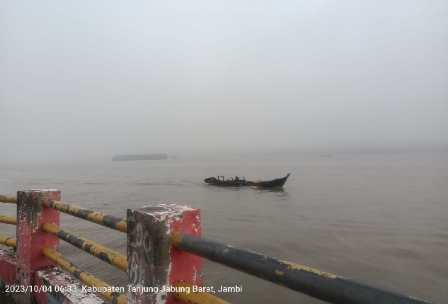 Kabut Asap di Kuala Tungkal Makin Parah, Jarak Pandang di Laut Diperkirakan Hanya Setengah Mil