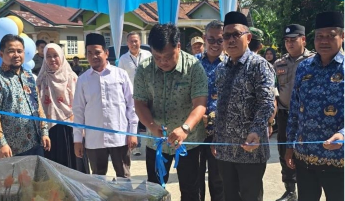 Pj Sekda Zulhifni Launching SPPG Samadhia Pamenang