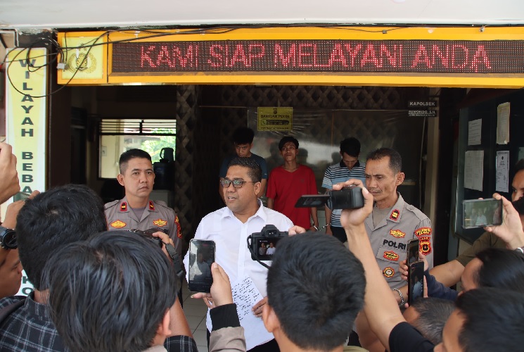 Polisi Masih Buru Satu Pelaku Kasus Penikaman di Warung Kelontong 24 Jam di Thehok