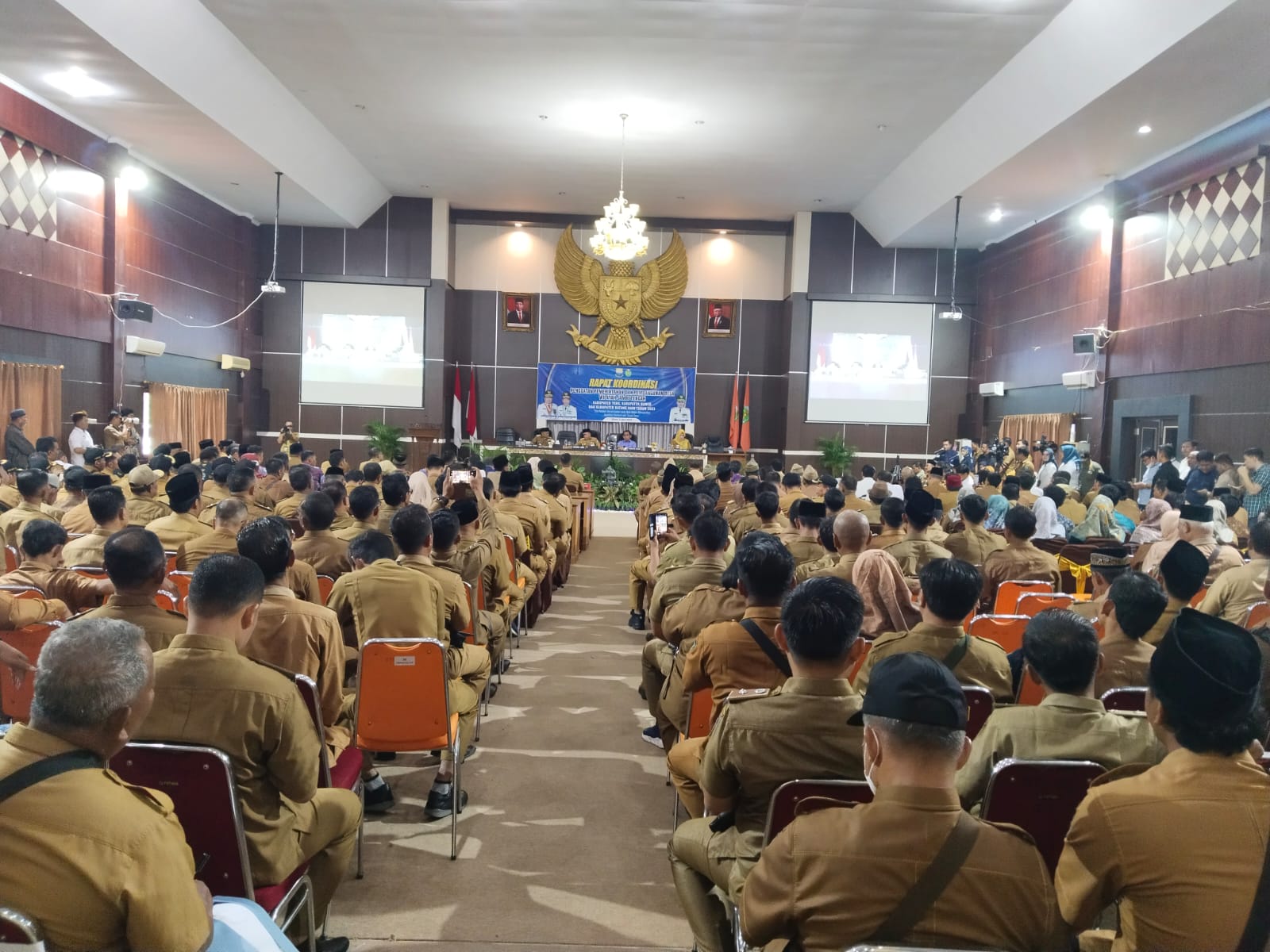  Rakor Kades Jambi Wilayah Tengah di Tebo, Gubernur Minta Kades Untuk Berinovasi Kelola Dana Desa