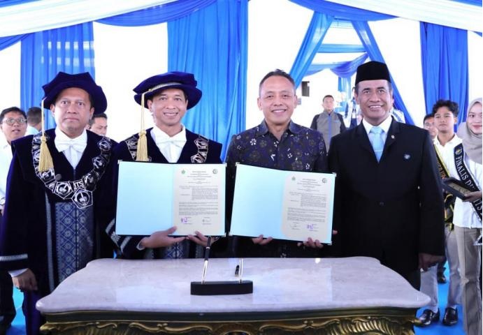 Gandeng ITS, PTPN IV PalmCo Siap Kembangkan Kelapa Sawit Jadi Bensin