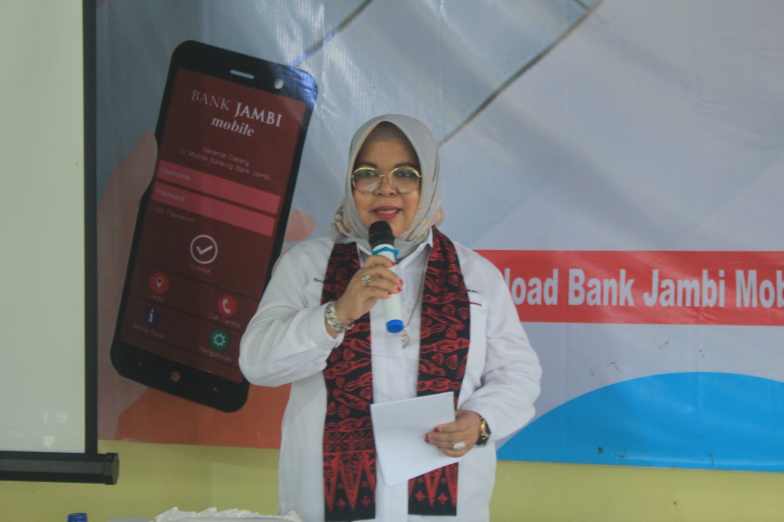 Kolaborasi Bank Jambi - OJK, Gelar Edukasi Keuangan dan Product Matching Sektor Perbankan di Tanjab Timur