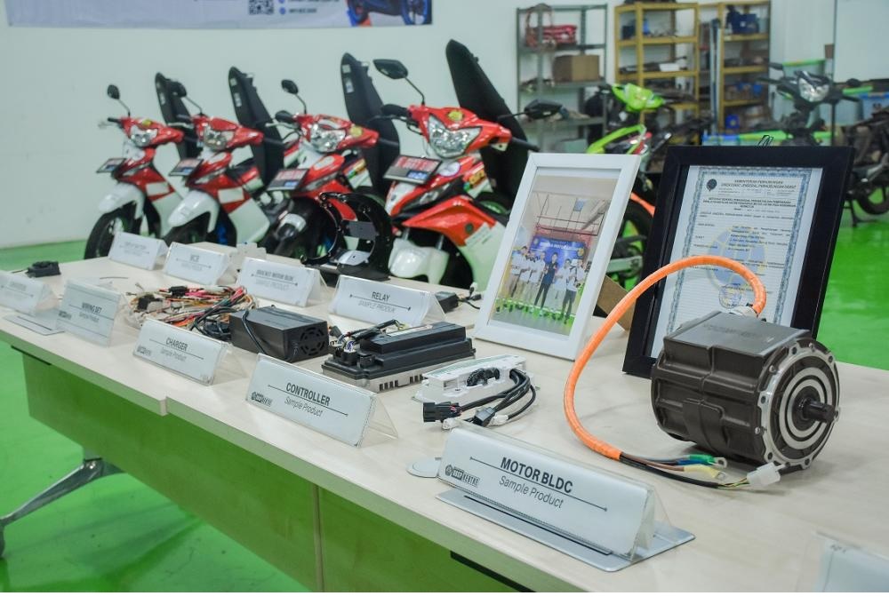 Pemerintah Genjot Program Konversi Motor Listrik, Sepeda Motor Indonesia Terbanyak Ketiga di Dunia