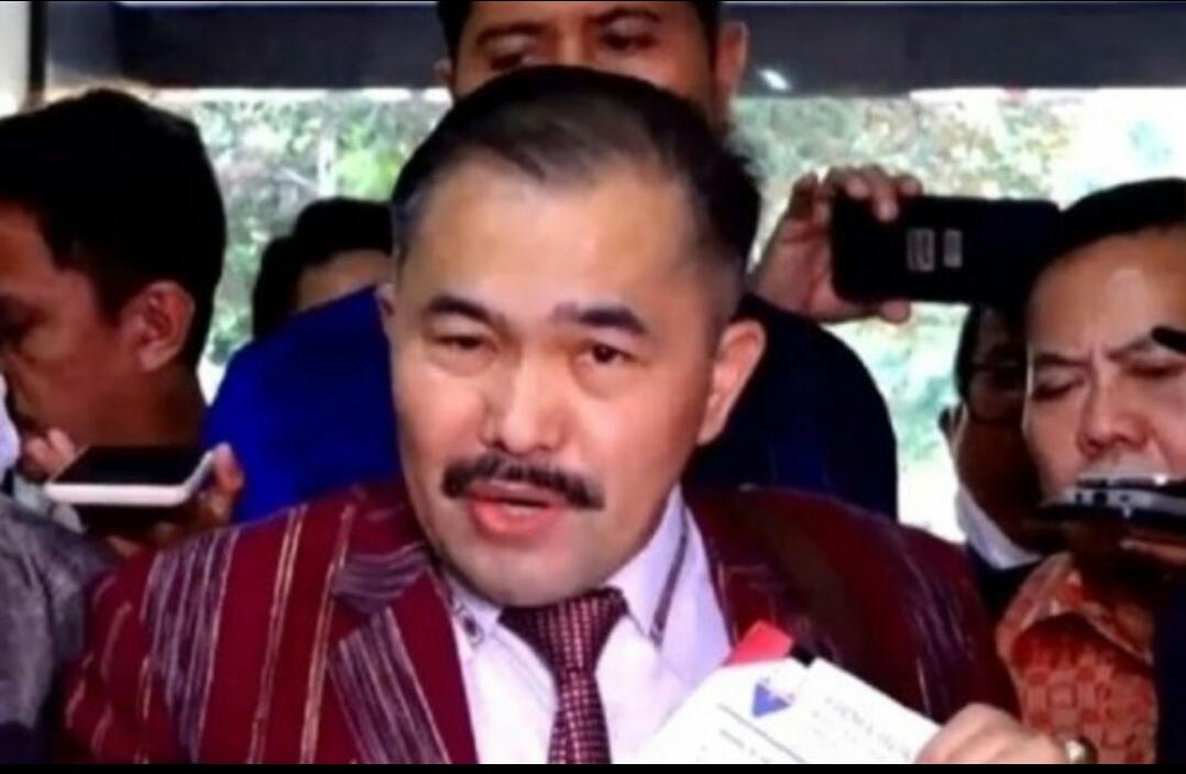 Kamaruddin Pantau Keluarga Brigadir J dari Handphone saat Diperiksa Penyidik Bareskrim