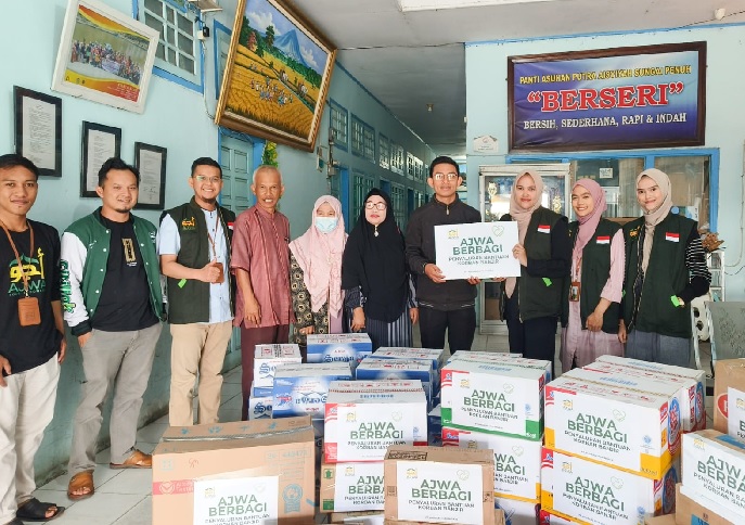 Ajwa Berbagi Salurkan Bantuan untuk Korban Banjir di Kerinci dan Sungai Penuh