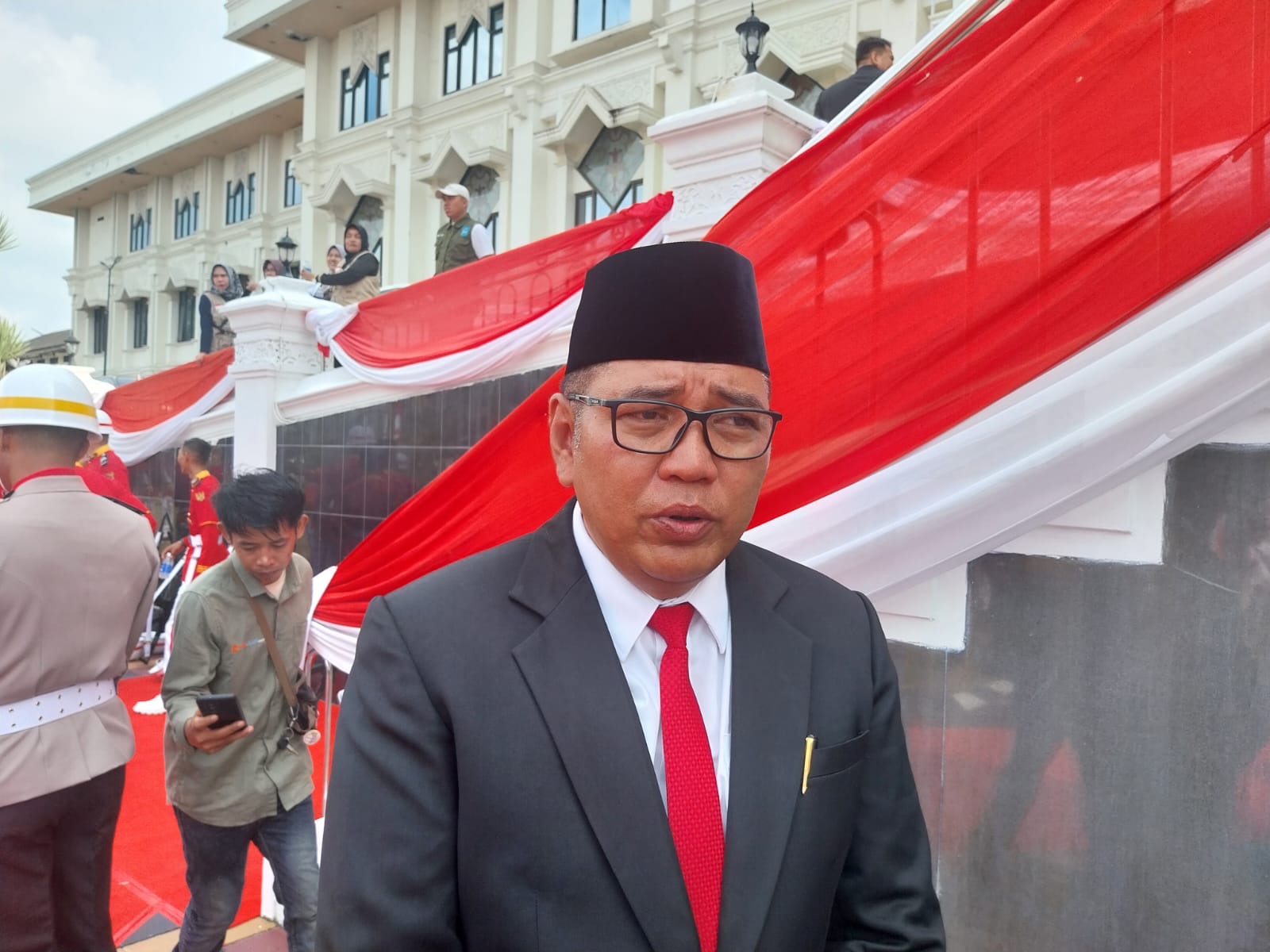 Badan Kesbangpol Provinsi Apresiasi Paskibraka, Amidy : Sudah Maksimal, Bendera Merah Putih Berkibar Gagah