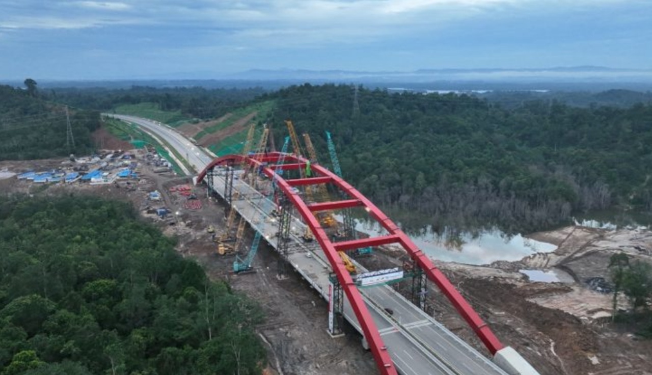 Jembatan Batanghari III di Ruas Tol Jambi Berdesain Estetik Mirip Jembatan Dirgahayu Tol IKN?