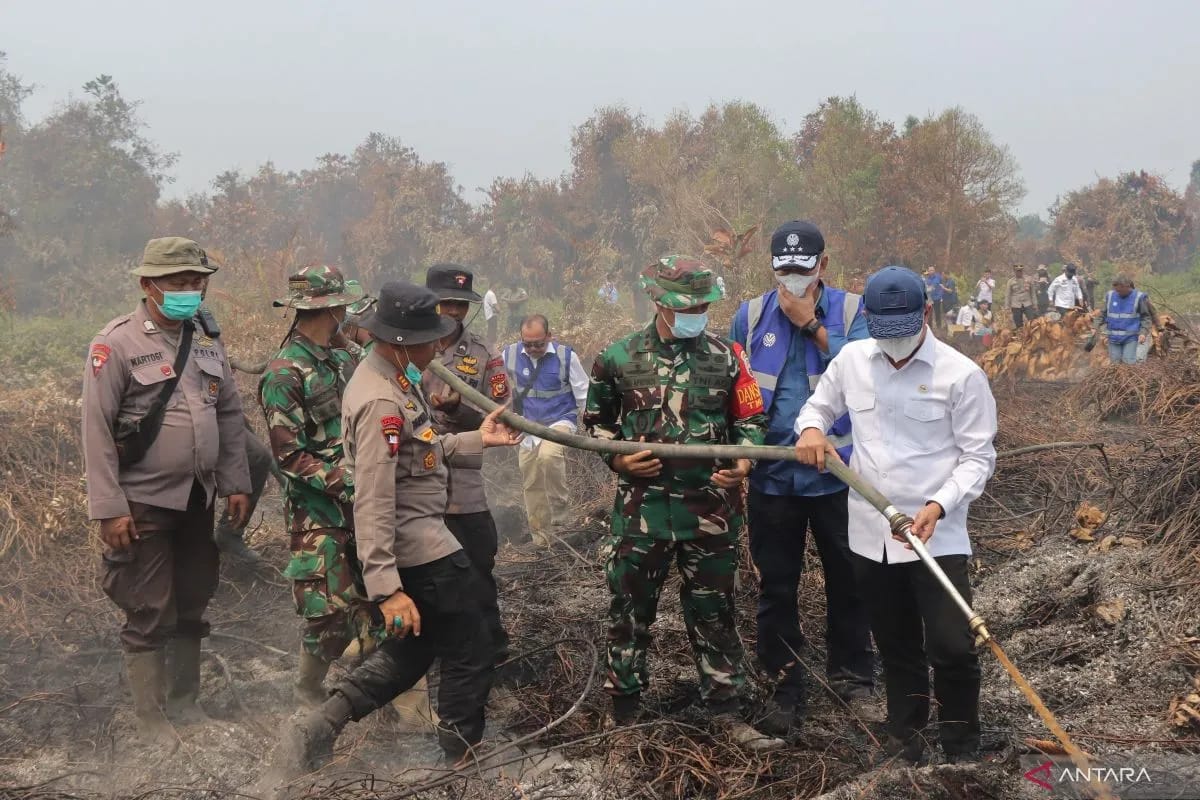 Hujan Buatan Padamkan Seluruh Titik Panas di Riau