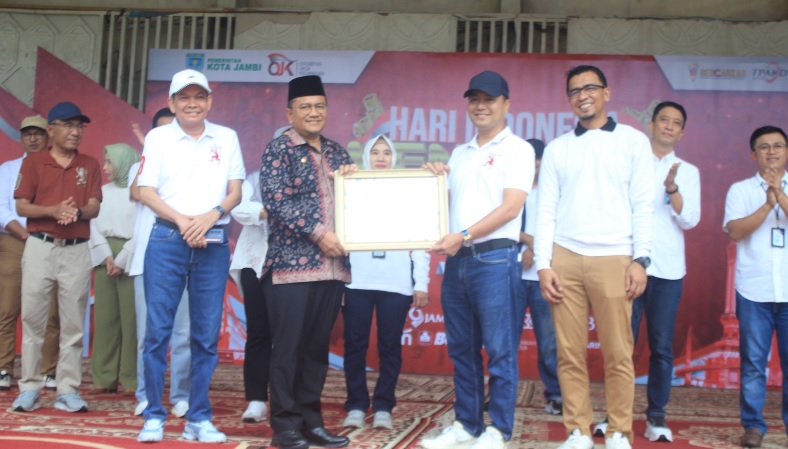 Bank Jambi Boyong Penghargaan dalam Hari Indonesia Menabung Tahun 2025 OJK Provinsi Jambi