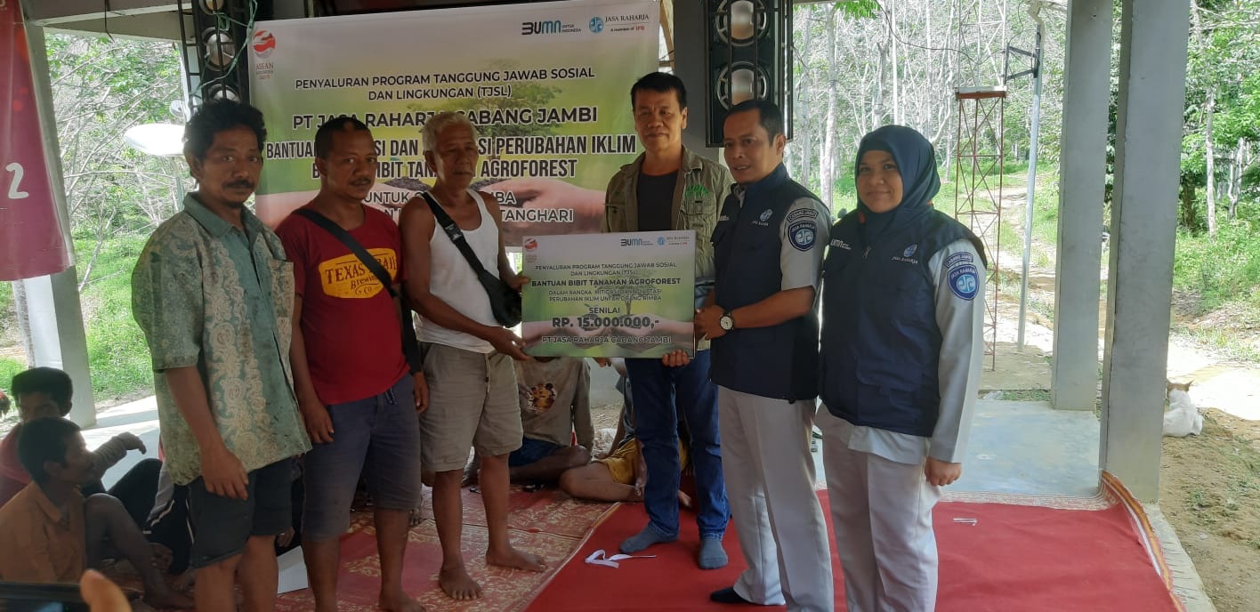  Bangun Ruang Hijau Tempat Tinggal SAD, Jasa Raharja Gandeng Warsi Tanam Bibit Agroforest