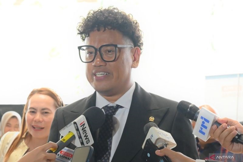 Polisi Tangkap 9 Orang Penjarah Rumah Uya Kuya